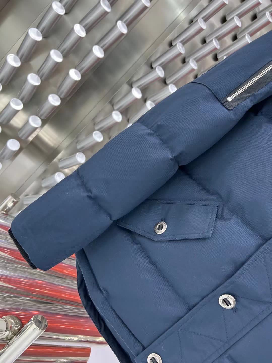 Moose Knuckles Hooded Down Jacket Moose Knuckles Hooded Down Jacket
